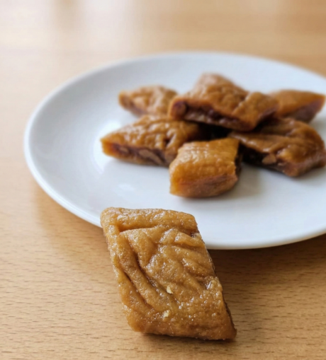 Makroudh au amandes / with almonds
